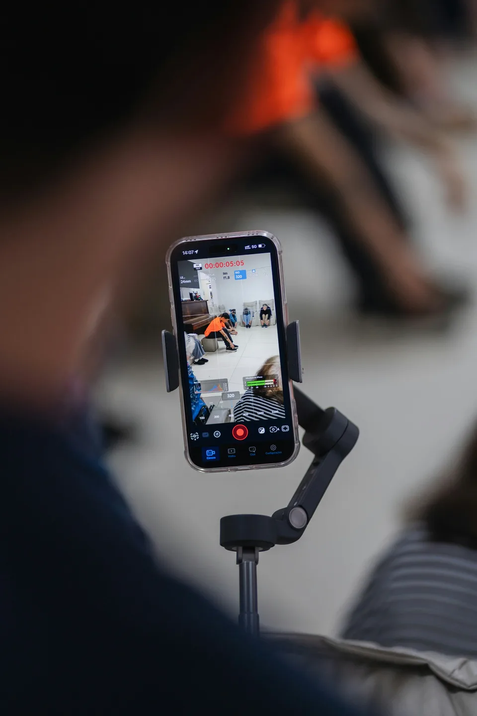 Gimbal üzerinde kayıt yapan telefon