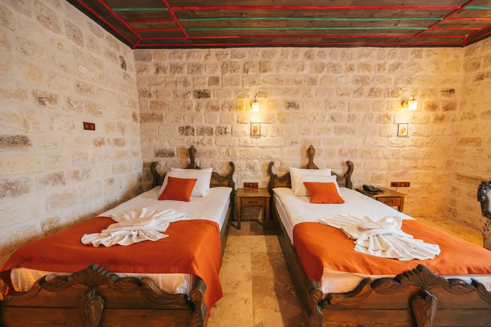 Cappatria Cave House
