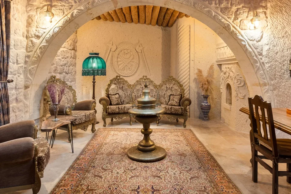 Acer Cave Hotel