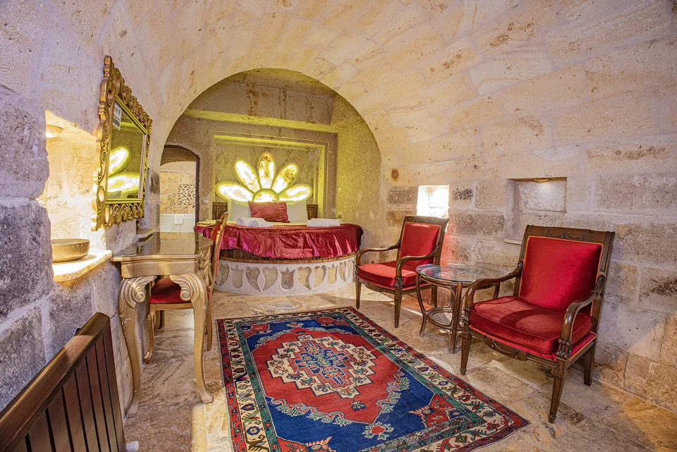 Royal Cave Hotel