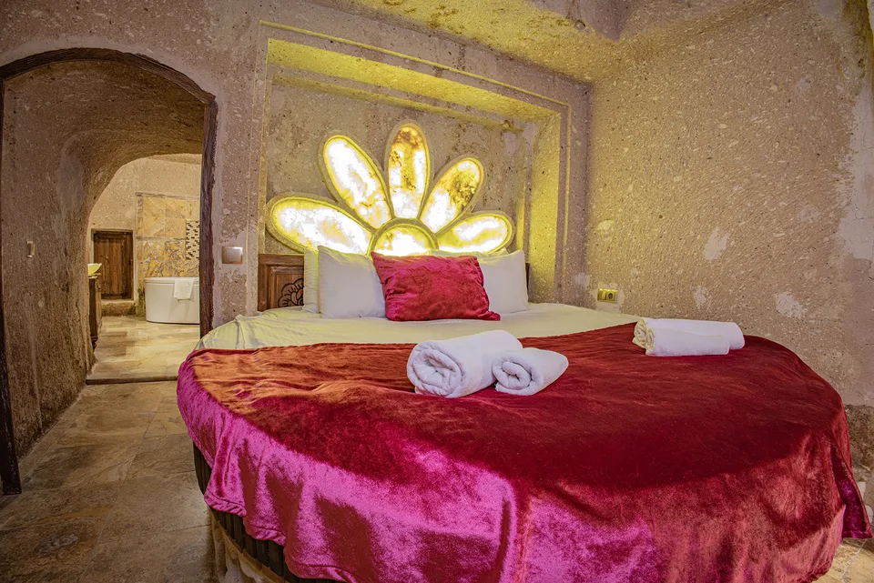 Royal Cave Hotel