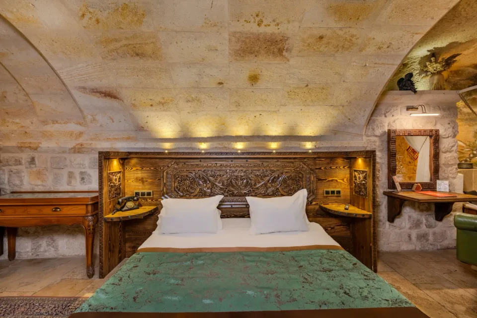 Medusa - CappaVia Cave Hotel