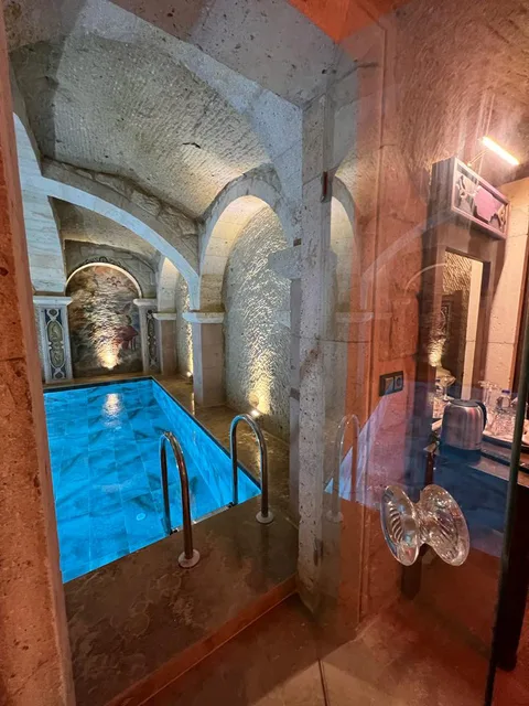 Özel Havuzlu Süit - Solo Cave Suites