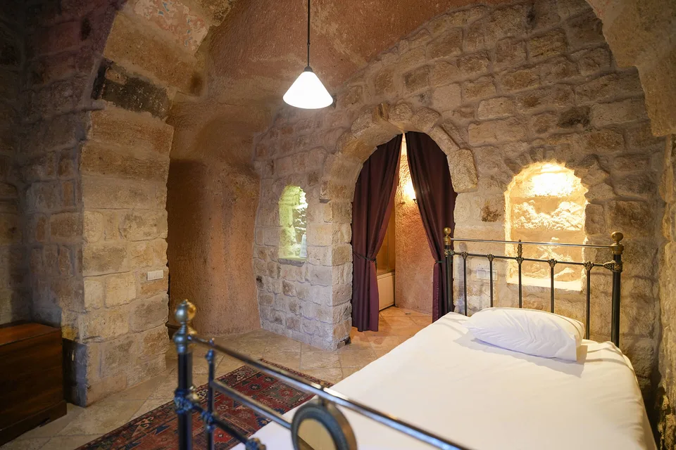Family Cave Suite, Dere Suites – odanın iç görünümü