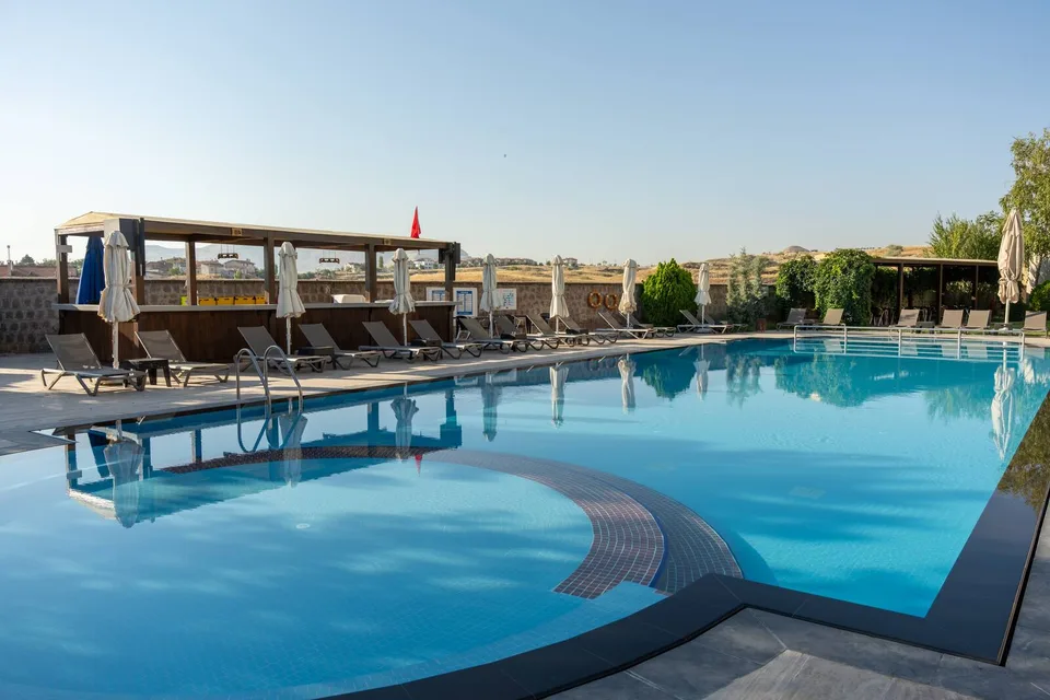 DoubleTree by Hilton Avanos - Cappadocia – outdoor pool