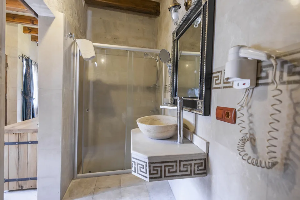 Economic Double Room, Göreme Cave Suites – room interior