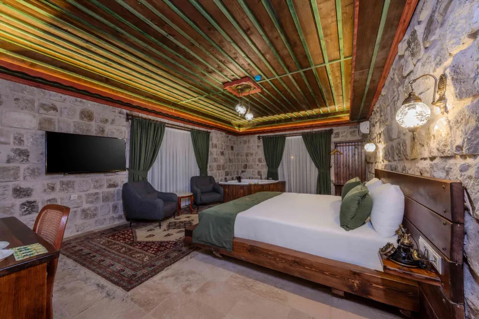 Dionysos, Latona Stone Palace – odanın iç görünümü