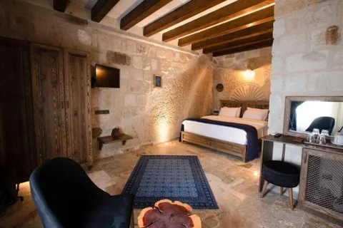 Double Cave Room, Medusa Cave Hotel – room interior