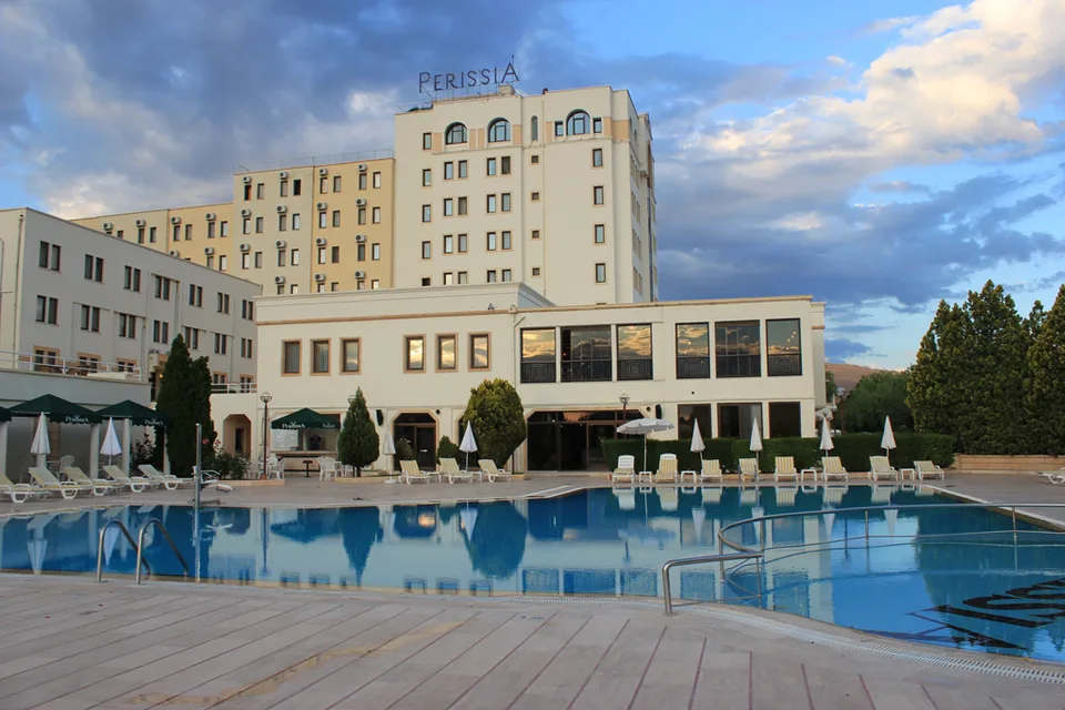 Perissia Hotel & Convention Center – outdoor pool