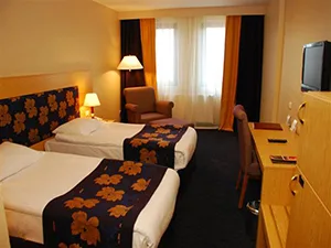 Deluxe Room, Perissia Hotel & Convention Center – room interior