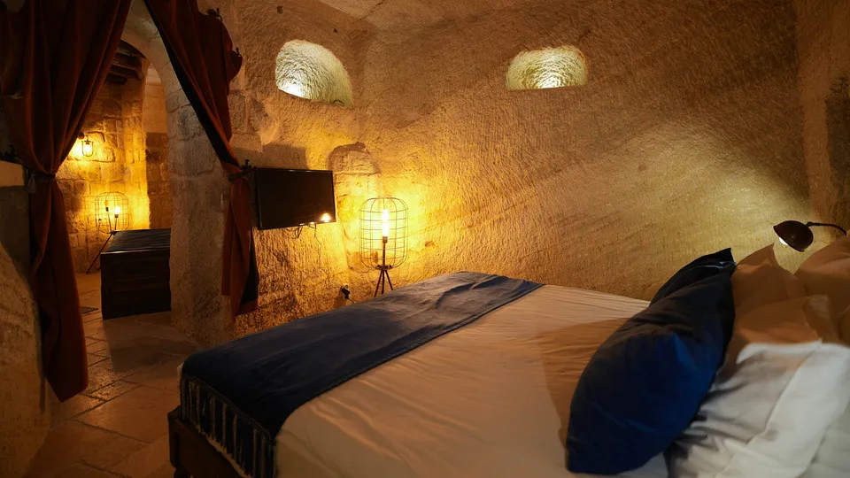 Ürgüp Cave Suites – guest room interior