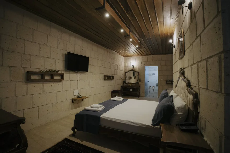 Deluxe Stone Room, Yılkı Cave Suites – room interior