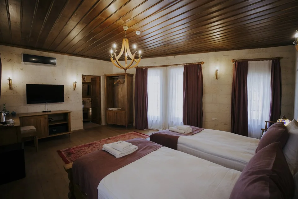Standart Stone Room, Yılkı Cave Suites – odanın iç görünümü